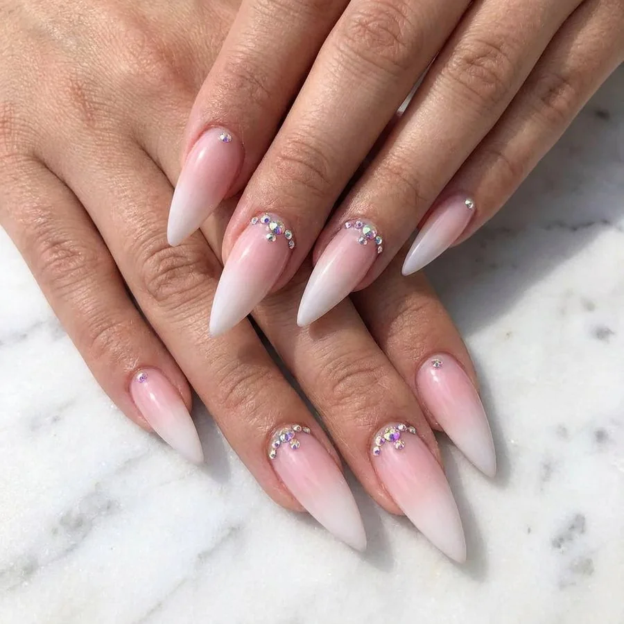 A pink and white ombre set